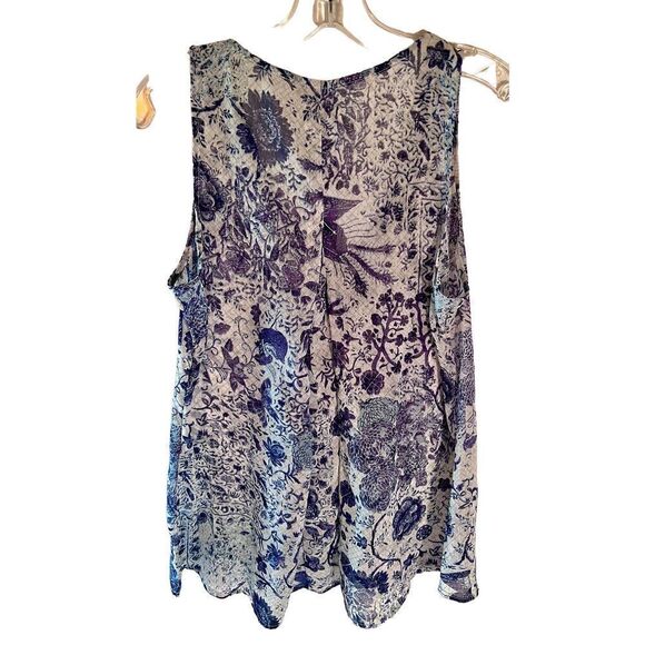 Converse One Star Blue Floral Sheer Sleeveless Top Size M Worn By Actress On TV - Picture 2 of 7